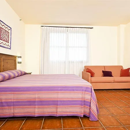 Otel Portaventura Caribe - Includes Unlimited Access To Portaventura Park & 1 Access To Ferrari Land