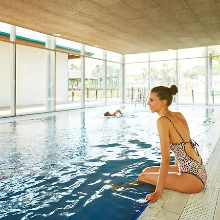 Otel Portaventura Caribe - Includes Unlimited Access To Portaventura Park & 1 Access To Ferrari Land 4*